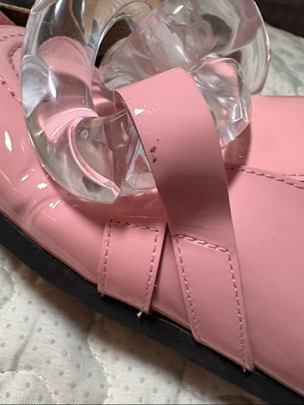 JW ANDERSON Pink Patent Slip-On Mules with Clear Acrylic Chain - Picture 14 of 16